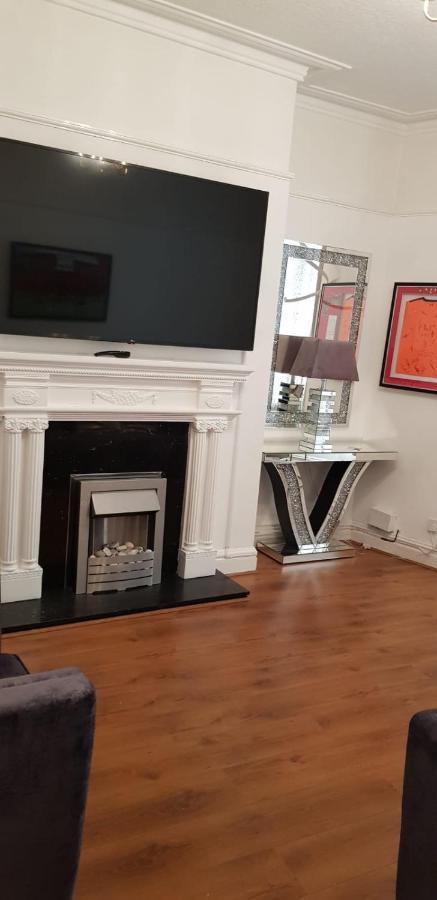 Riverpool - Elegant House 1 Minute Walk To Anfield Stadium Villa Liverpool Eksteriør bilde