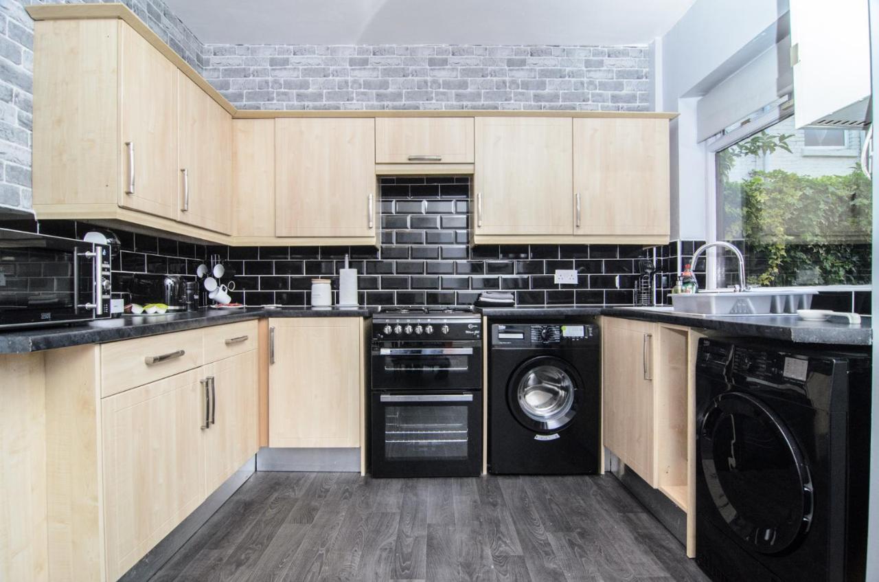 Riverpool - Elegant House 1 Minute Walk To Anfield Stadium Villa Liverpool Eksteriør bilde
